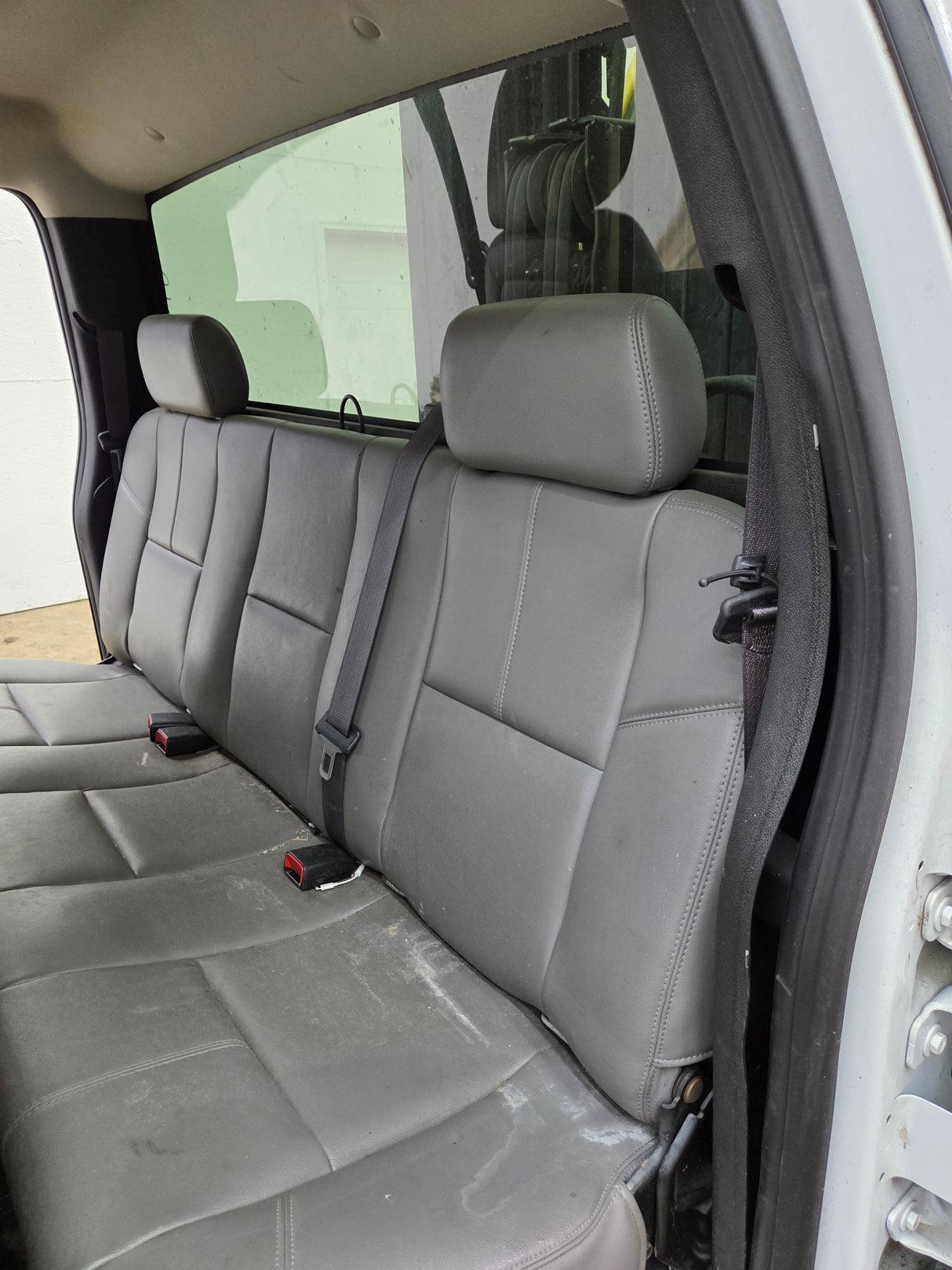 2007-2013 Chevrolet Silverado / GMC Sierra 1500 2500 3500 HD Extended Cab