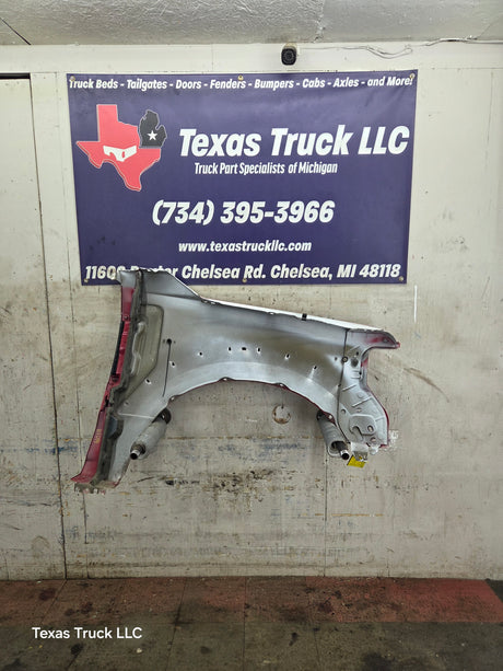 2017-2019 Ford Super Duty F450 F550 LH Driver Fender