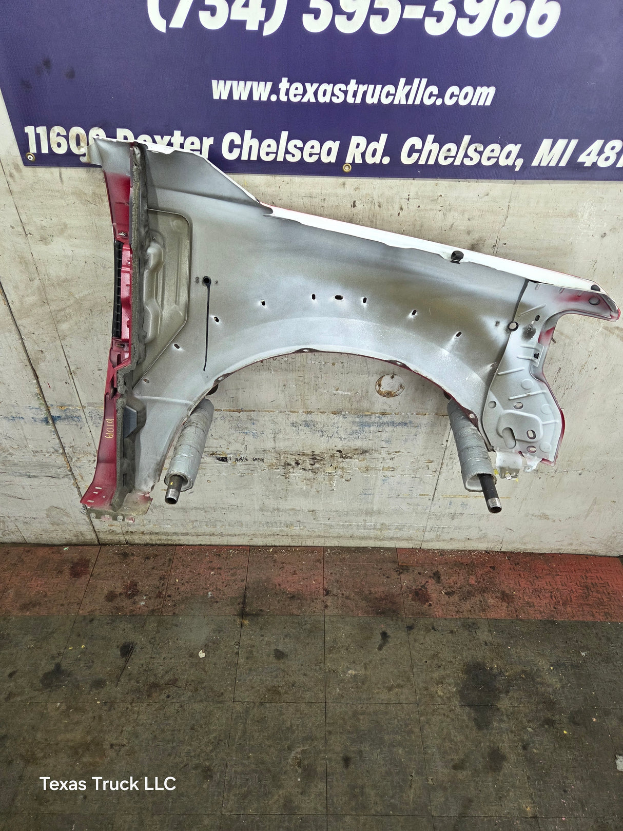 2017-2019 Ford Super Duty F450 F550 LH Driver Fender