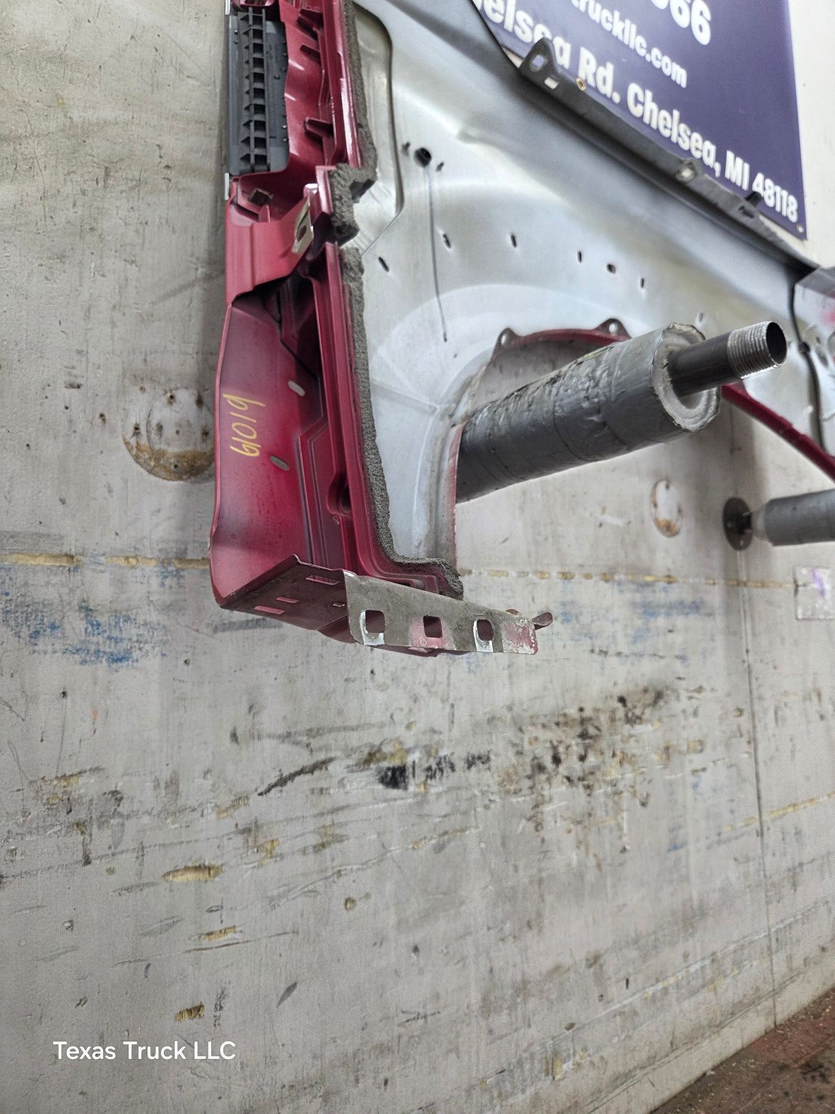 2017-2019 Ford Super Duty F450 F550 LH Driver Fender