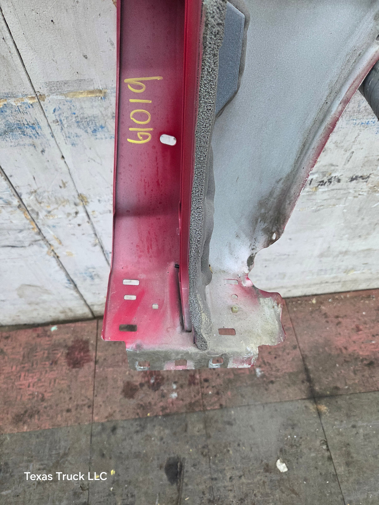 2017-2019 Ford Super Duty F450 F550 LH Driver Fender