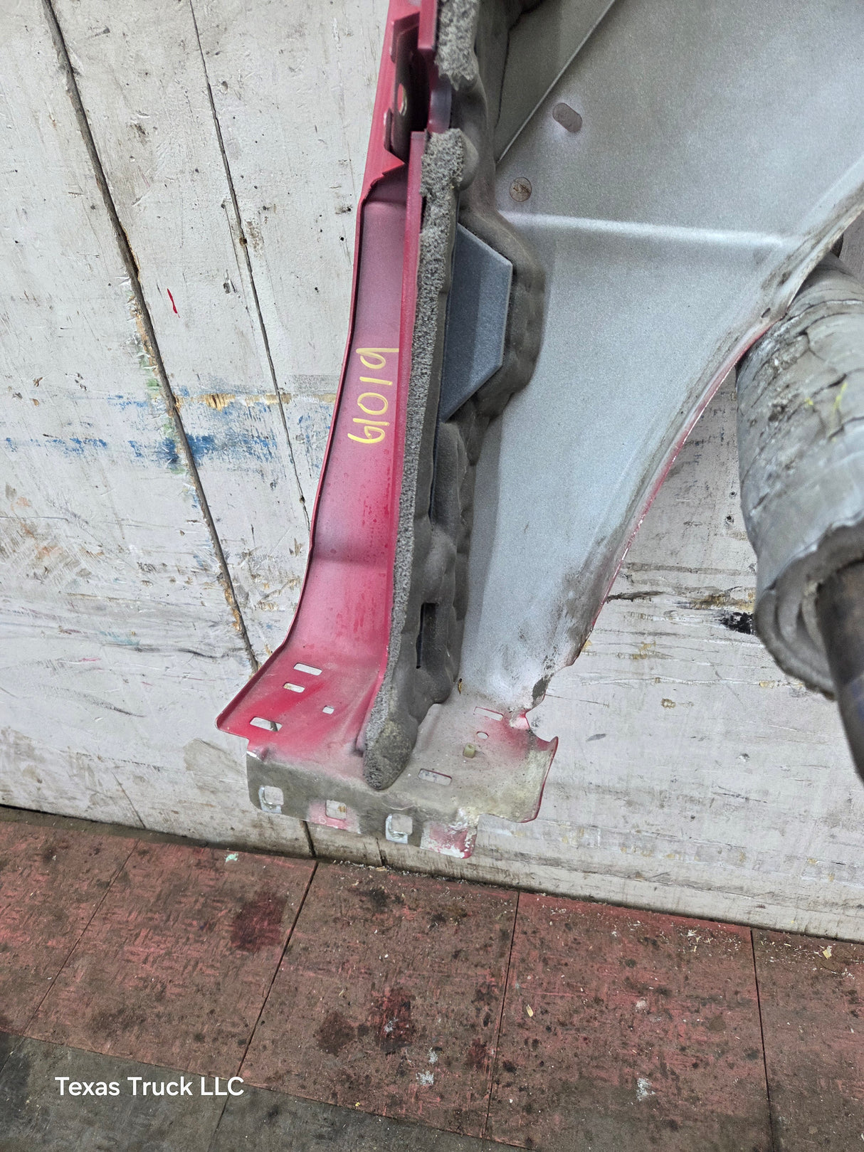 2017-2019 Ford Super Duty F450 F550 LH Driver Fender