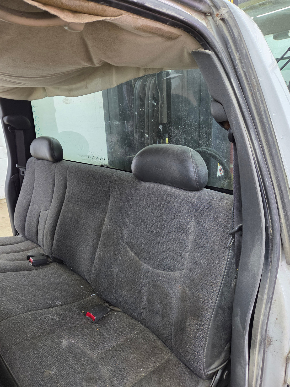 1999-2007 Chevrolet Silverado / GMC Sierra 1500 2500 HD 3500HD Extended Cab Body - Summit White (Copy)