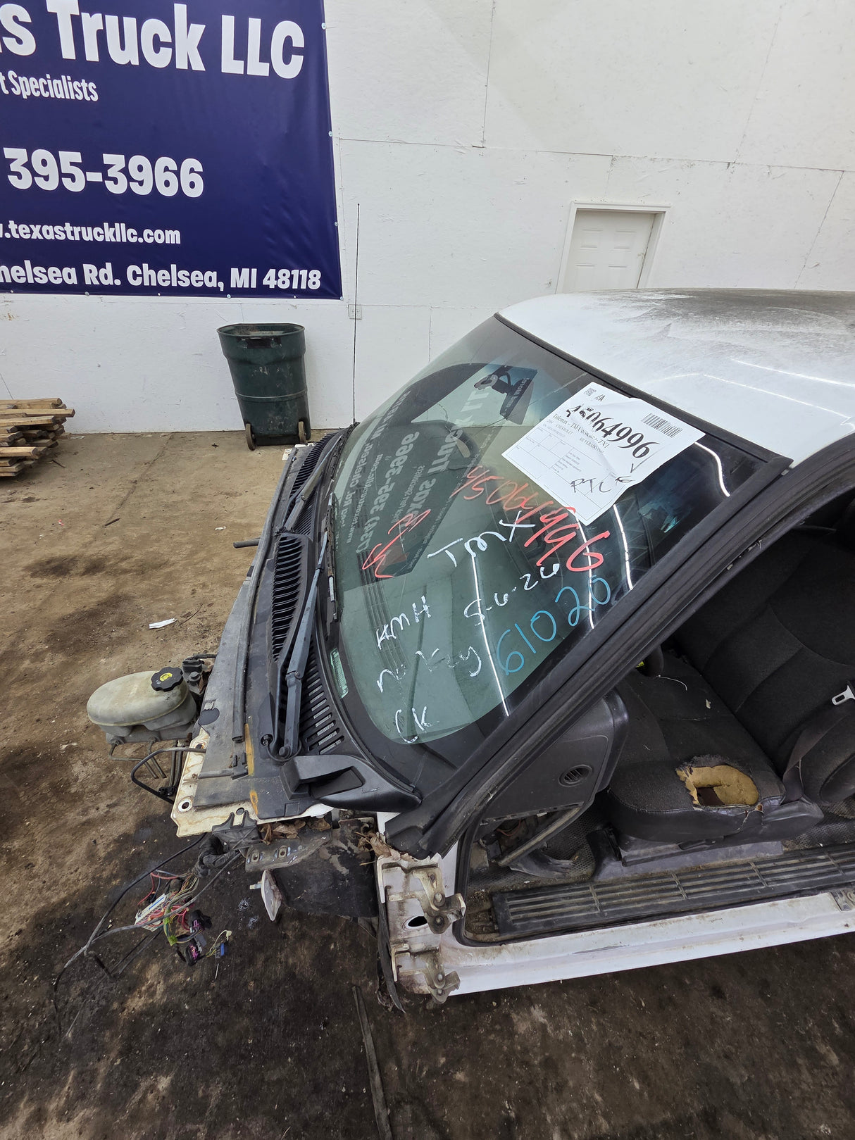 1999-2007 Chevrolet Silverado / GMC Sierra 1500 2500 HD 3500HD Extended Cab Body - Summit White (Copy)