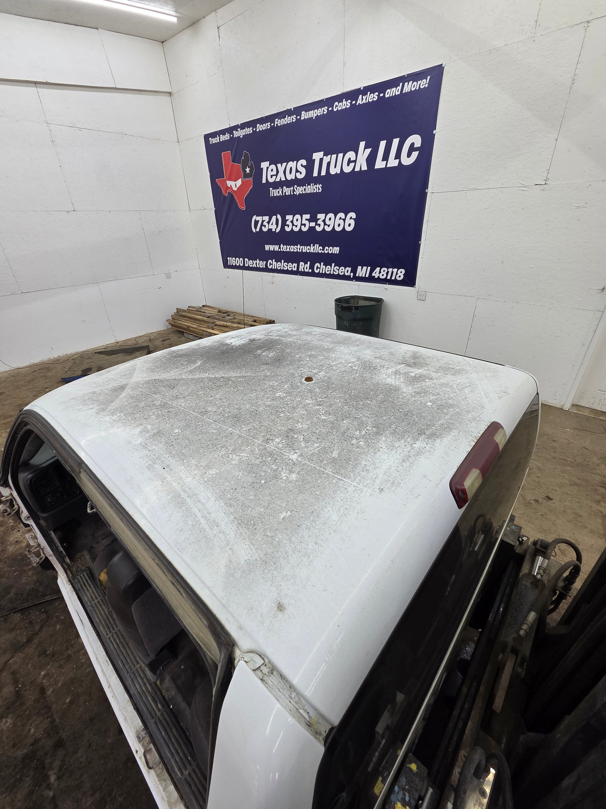 1999-2007 Chevrolet Silverado / GMC Sierra 1500 2500 HD 3500HD Extended Cab Body - Summit White (Copy)