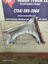 2017-2019 Ford Super Duty F450 F550 RH Passenger Fender