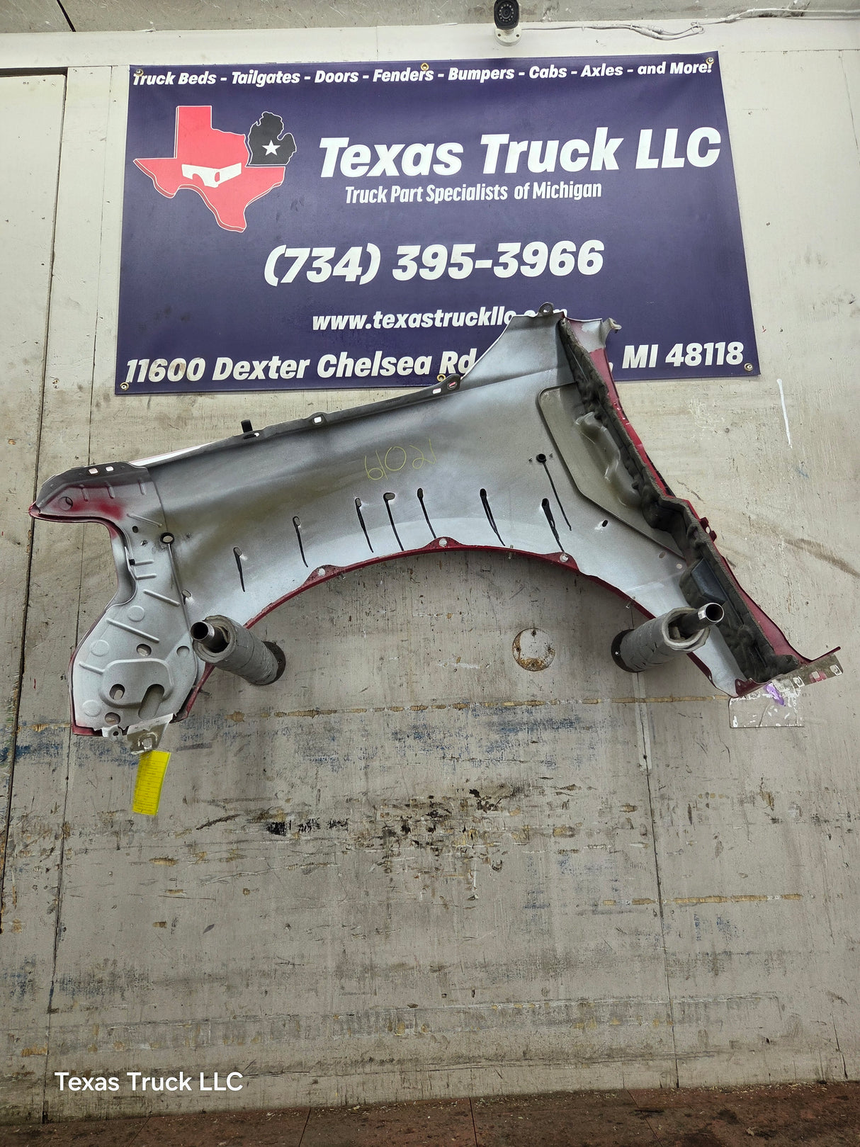 2017-2019 Ford Super Duty F450 F550 RH Passenger Fender