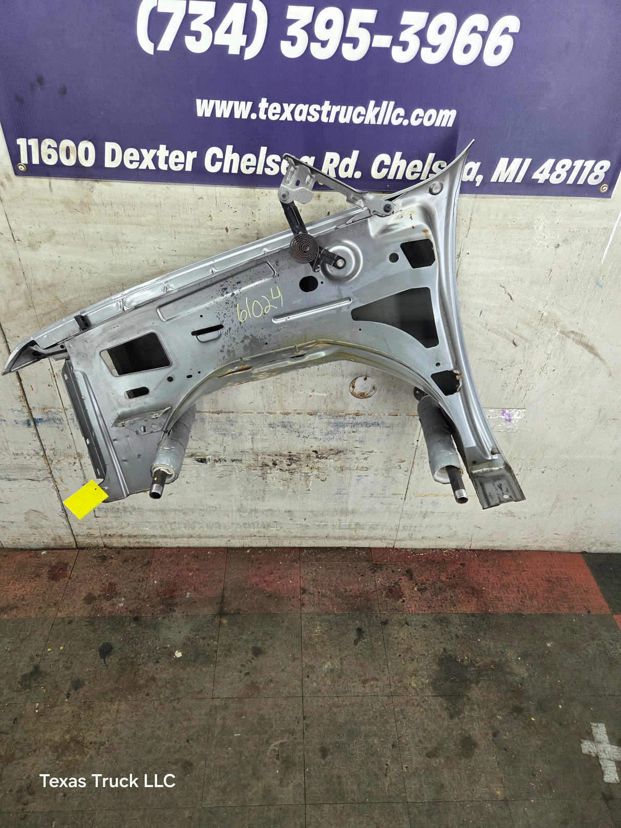 2007-2013 Chevrolet Silverado Passenger Side Front RH Fender 1500 2500 3500 HD