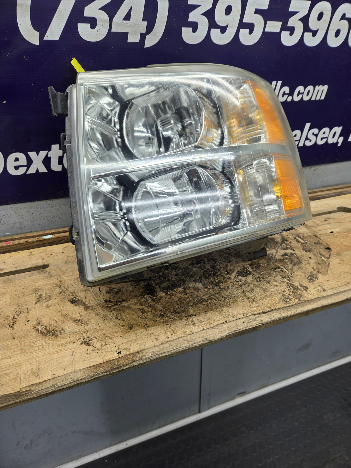 2007-2013 Chevrolet Silverado 1500 2500 3500 LH Driver Side Halogen Headlight
