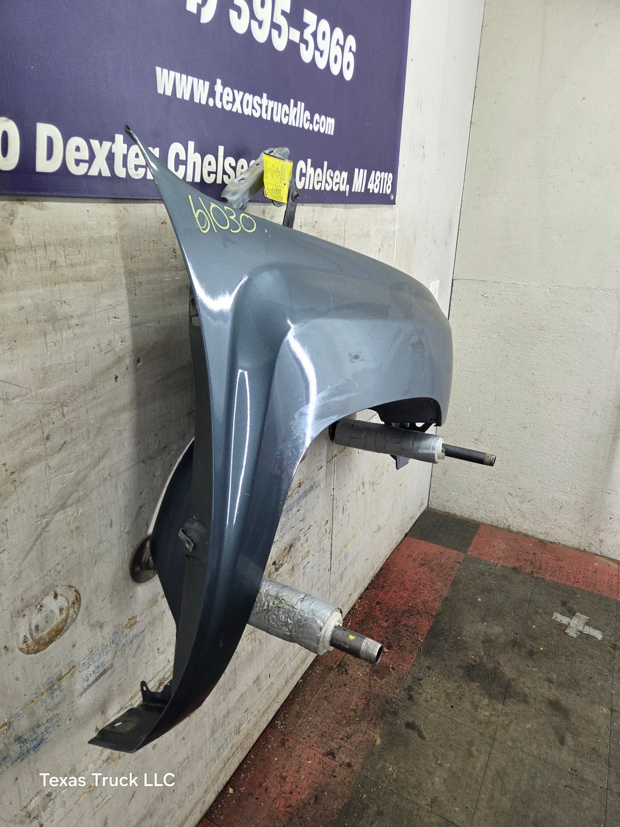 2007-2013 Chevrolet Silverado Passenger Side Front RH Fender 1500 2500 3500 HD