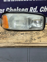 1999-2007 GMC Sierra Yukon 1500 2500 3500 RH Passenger Side Headlight Assembly 16524542