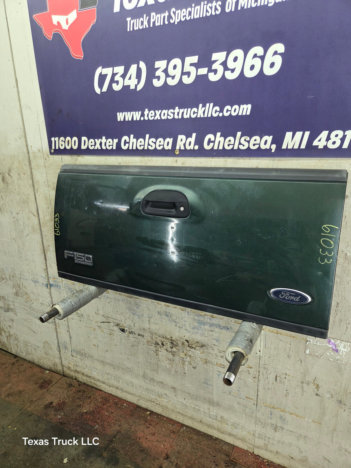 1997-2003 Ford F150 Step Side / Flare Side Tailgate