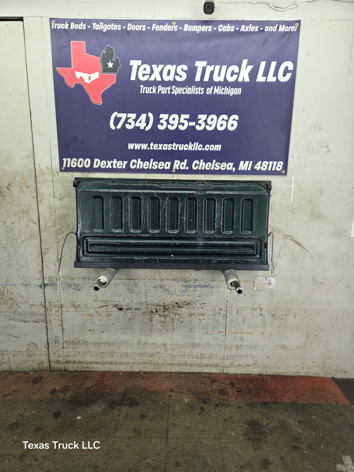 1997-2003 Ford F150 Step Side / Flare Side Tailgate