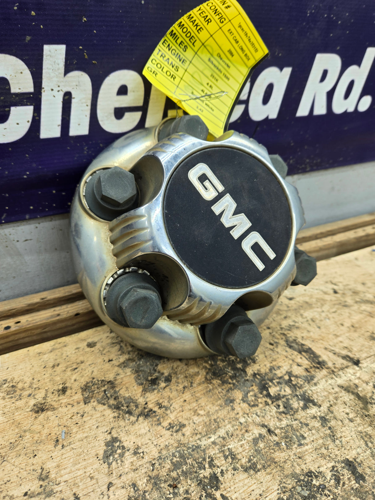 1999-2006 GMC Center Cap Hub Cap 15039488