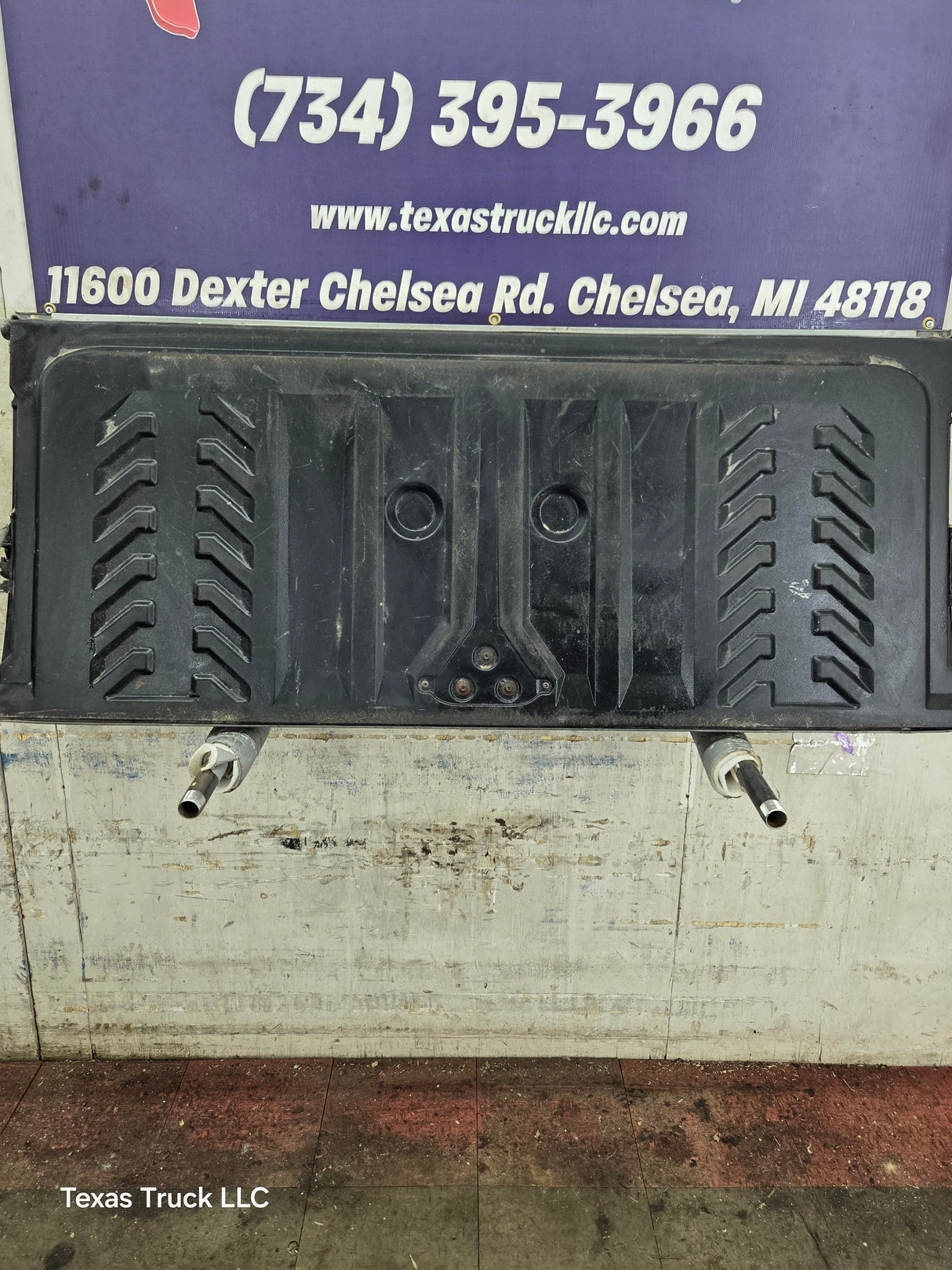 2002-2006 Chevrolet Avalanche 1500 2500 Tailgate