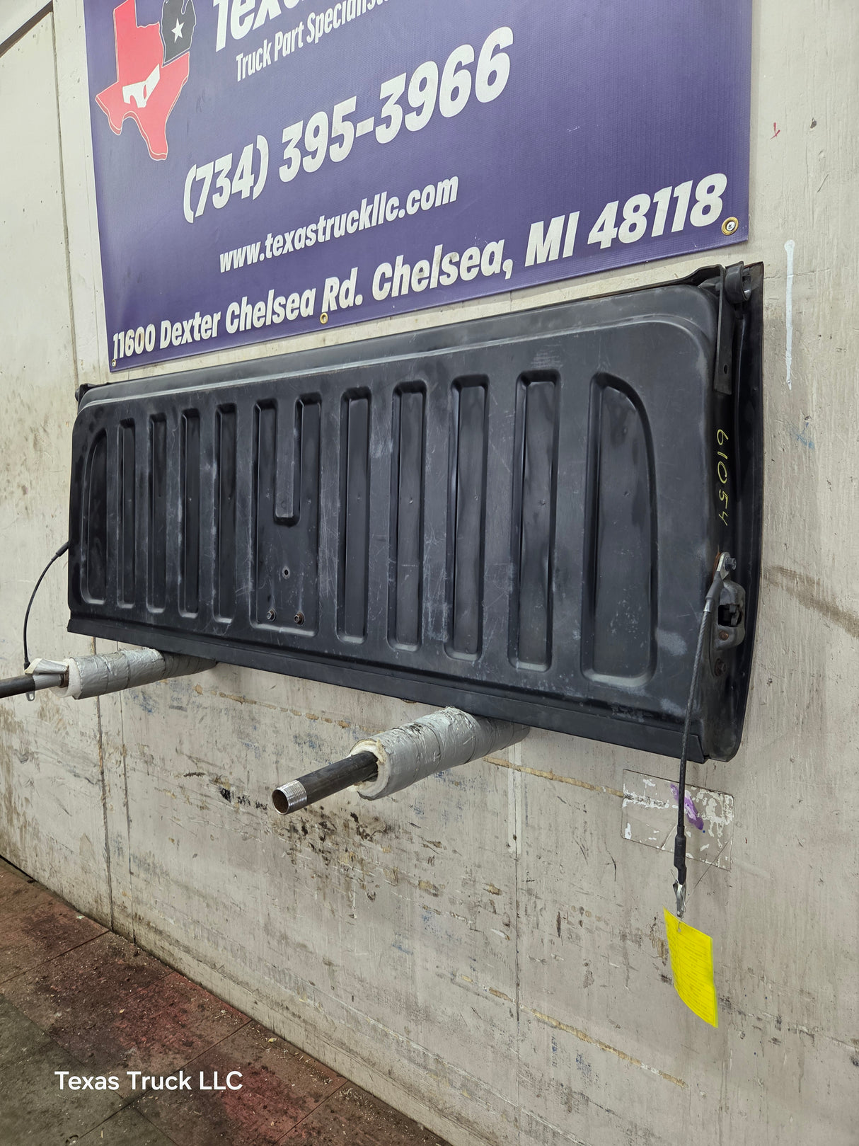 2007-2013 Chevrolet Silverado / GMC Sierra 1500 2500 3500 HD Tailgate