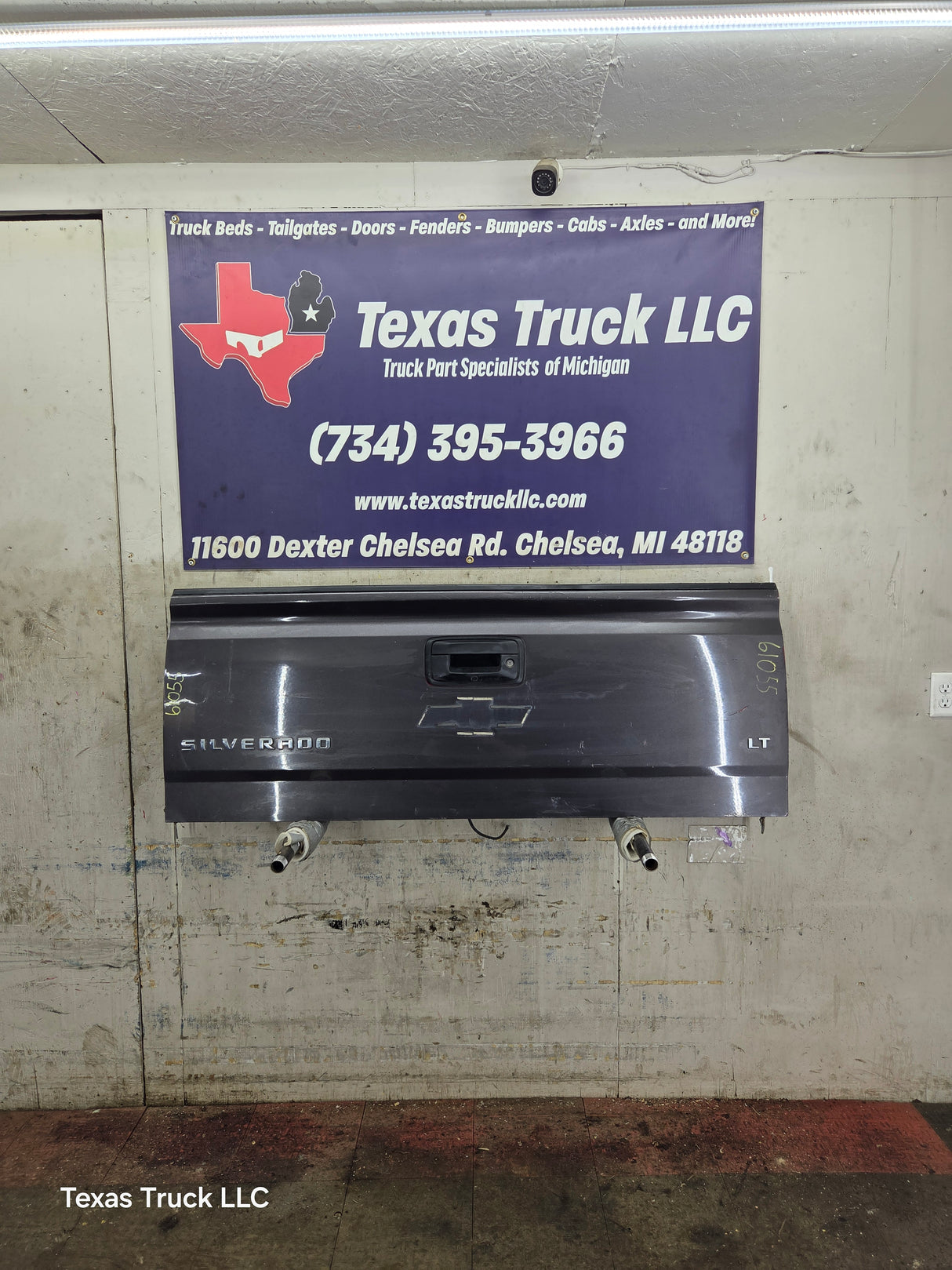 2014-2019 Chevrolet Silverado / GMC Sierra 1500 2500 3500 HD Tailgate