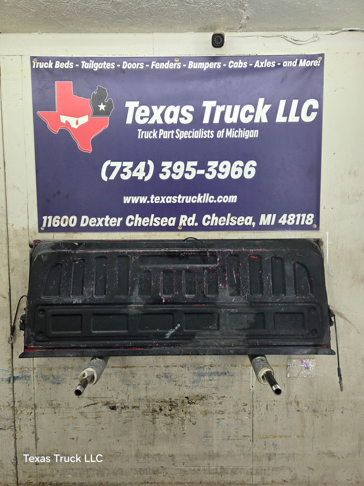 2014-2019 Chevrolet Silverado / GMC Sierra 1500 2500 3500 HD Tailgate
