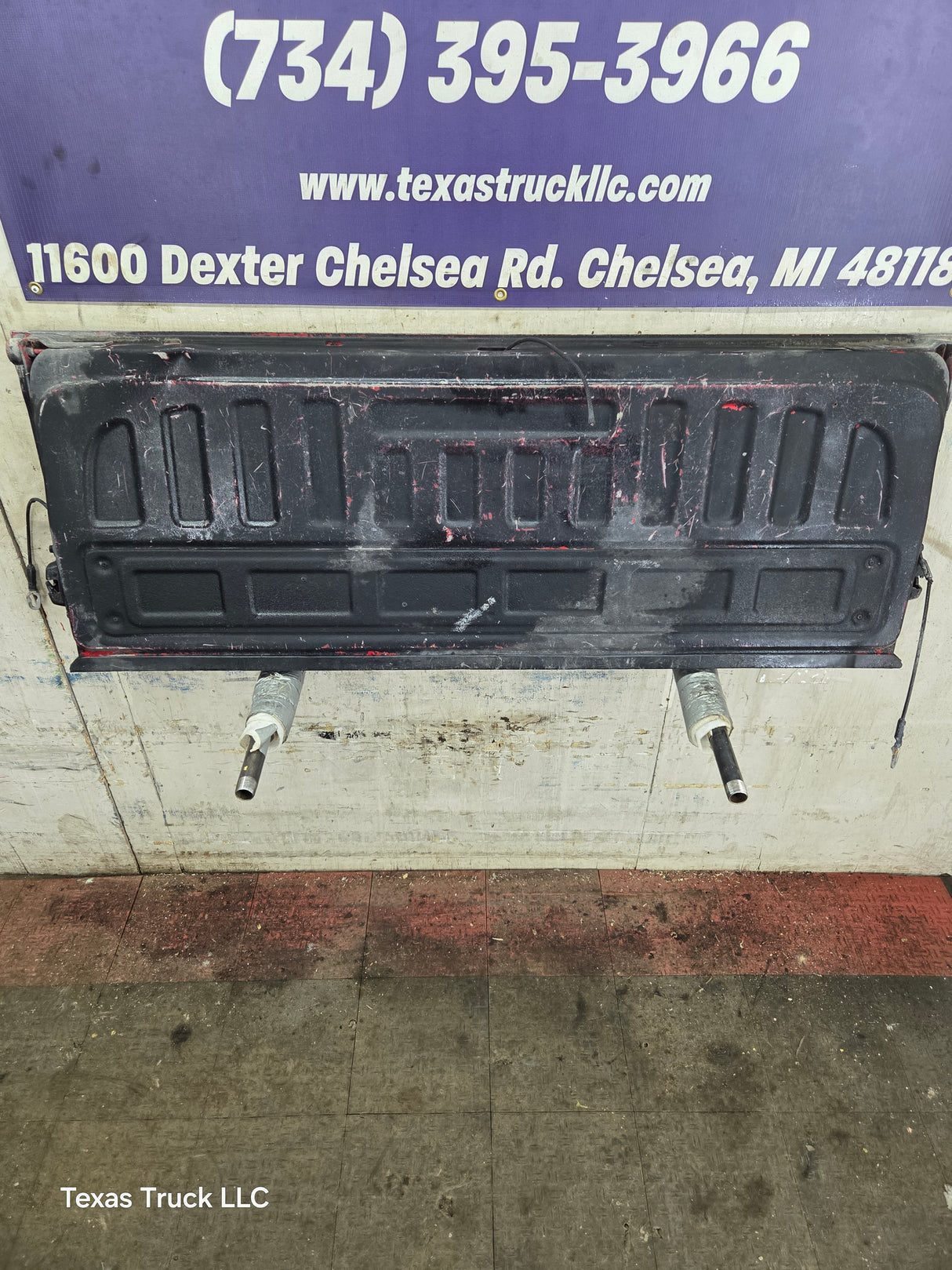 2014-2019 Chevrolet Silverado / GMC Sierra 1500 2500 3500 HD Tailgate