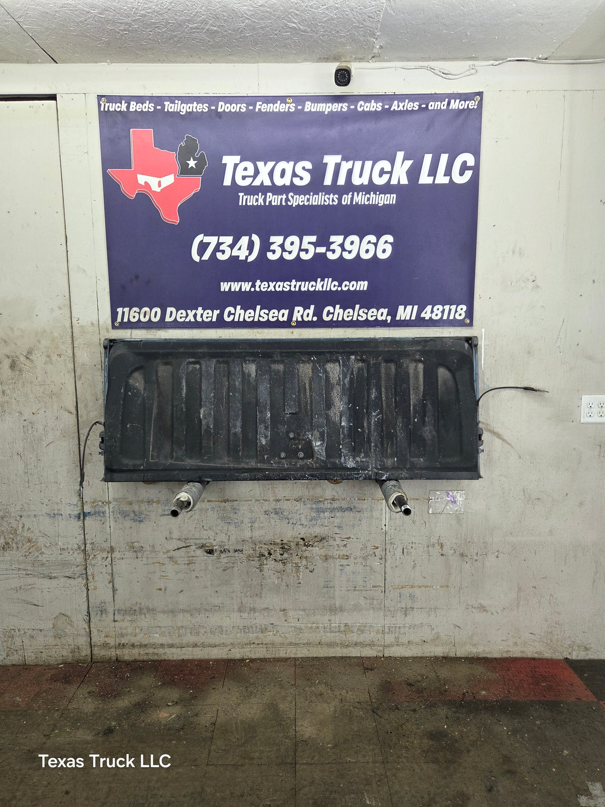2007-2013 Chevrolet Silverado / GMC Sierra 1500 2500 3500 HD Tailgate
