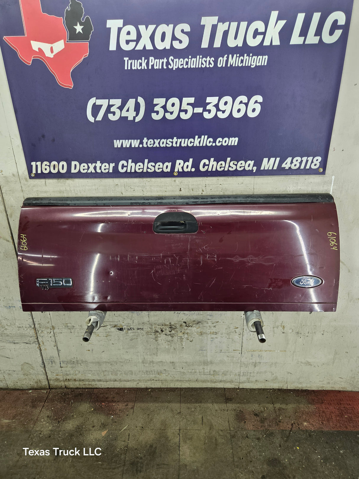 1997-2003 F150 / 1999-2007 Ford F250 F350 F450 F550 Super Duty Tailgate