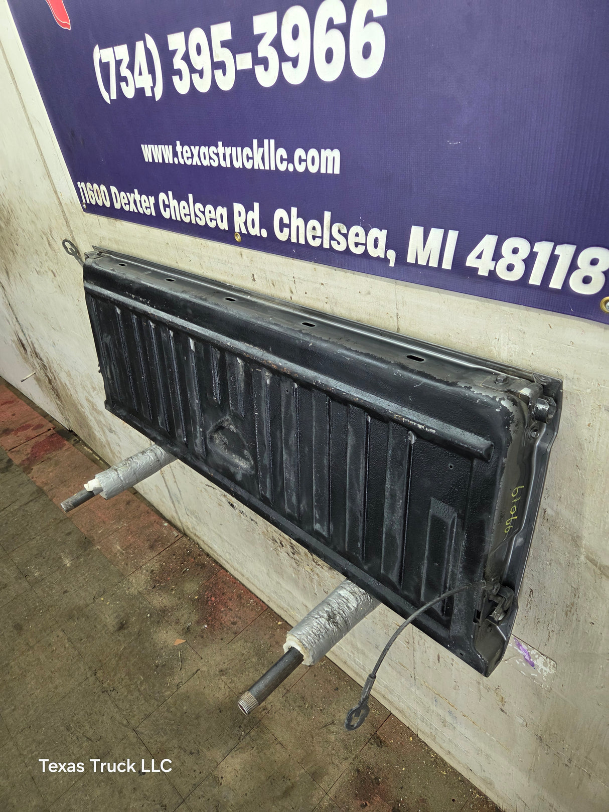 2005-2011 Dodge Dakota 3rd Gen Tailgate