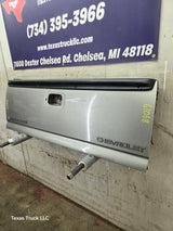 1999-2007 Chevrolet Silverado / GMC Sierra 1500 2500 3500 Tailgate