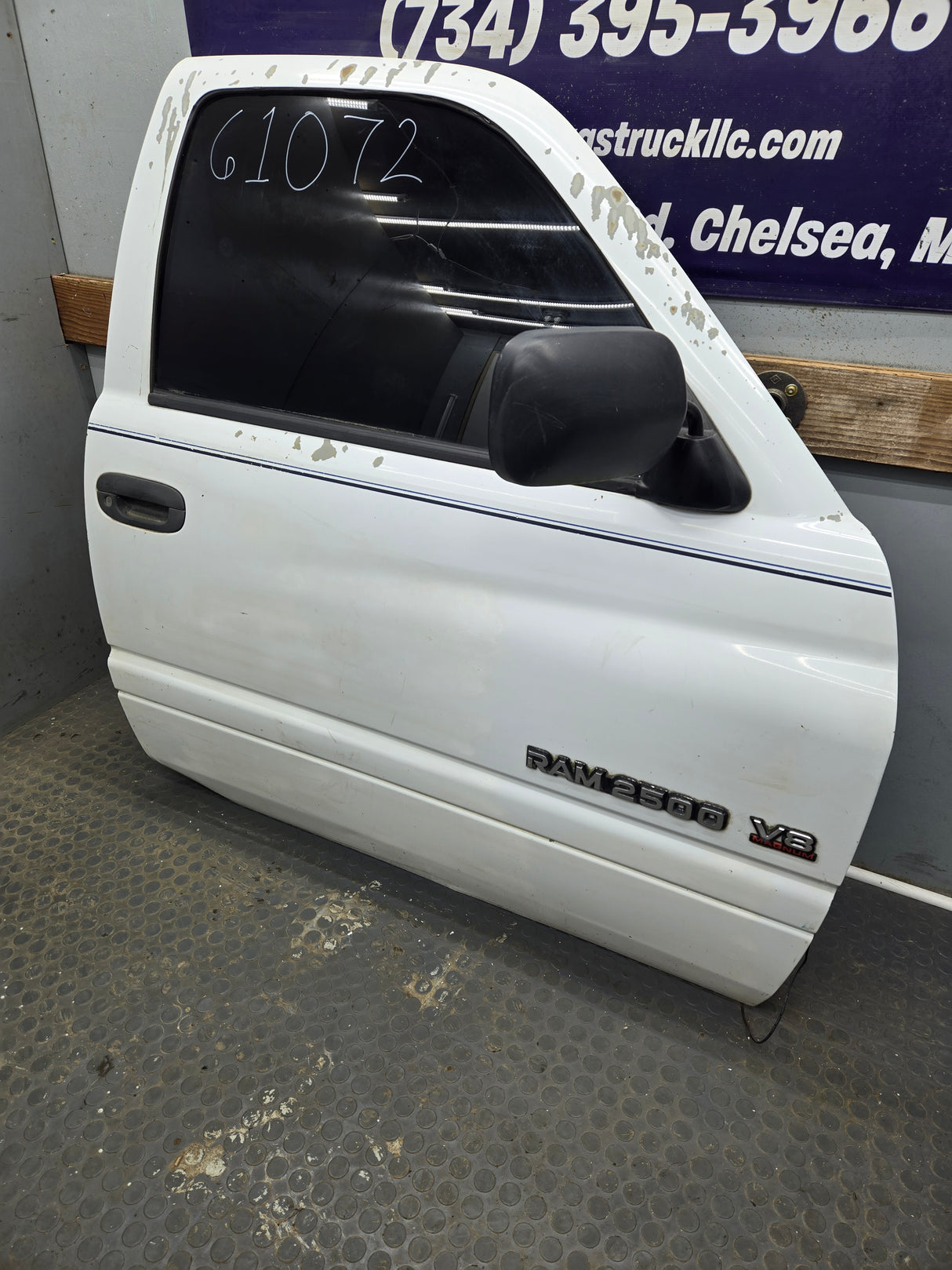 1994-2002 Dodge Ram 2nd Gen RH Passenger Side Front Door Regular Cab / 2 Door Ext Cab 1500 2500 3500 ROUND CORNER