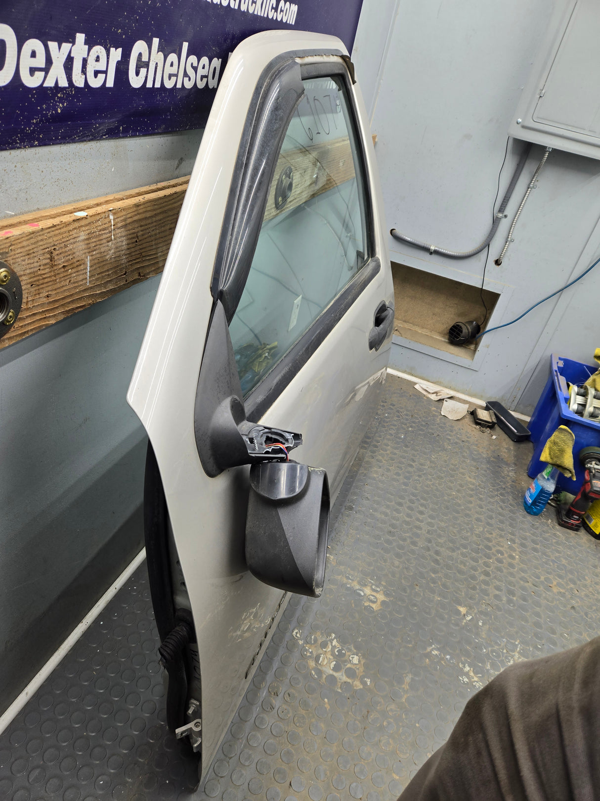2004-2012 Chevrolet Colorado / GMC Canyon Driver Side Crew Cab Door LH