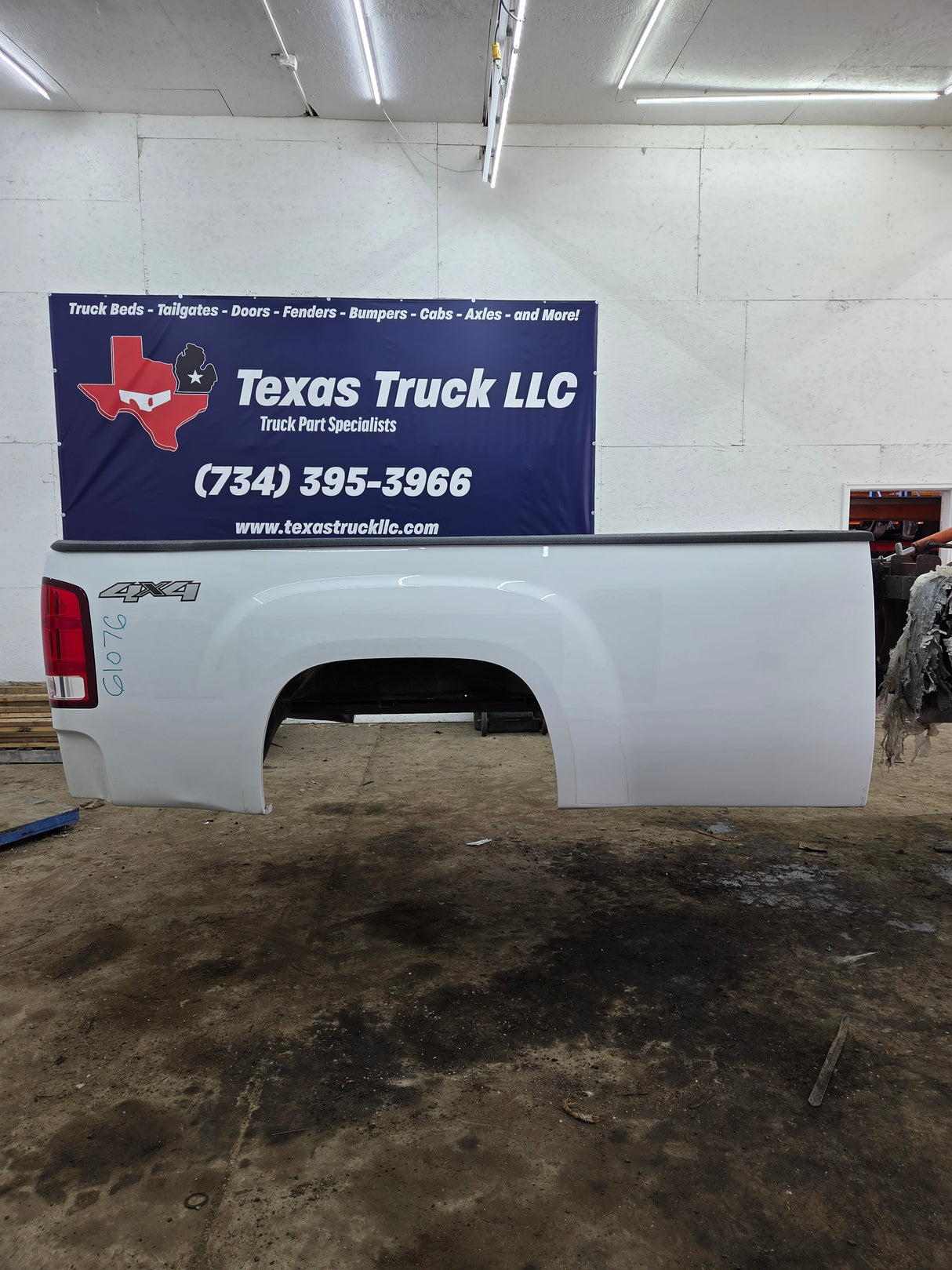 2007-2013 GMC Sierra 1500 2500 3500 HD 8' Long Truck Bed