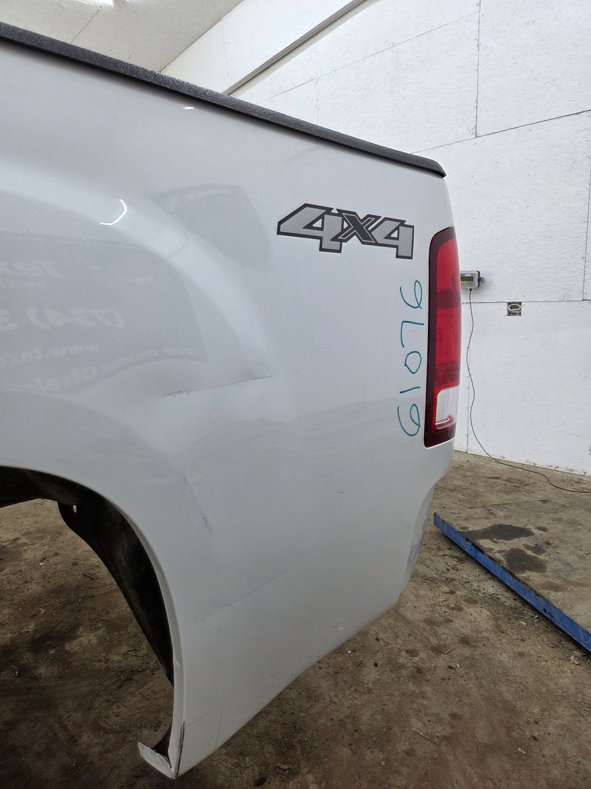 2007-2013 GMC Sierra 1500 2500 3500 HD 8' Long Truck Bed