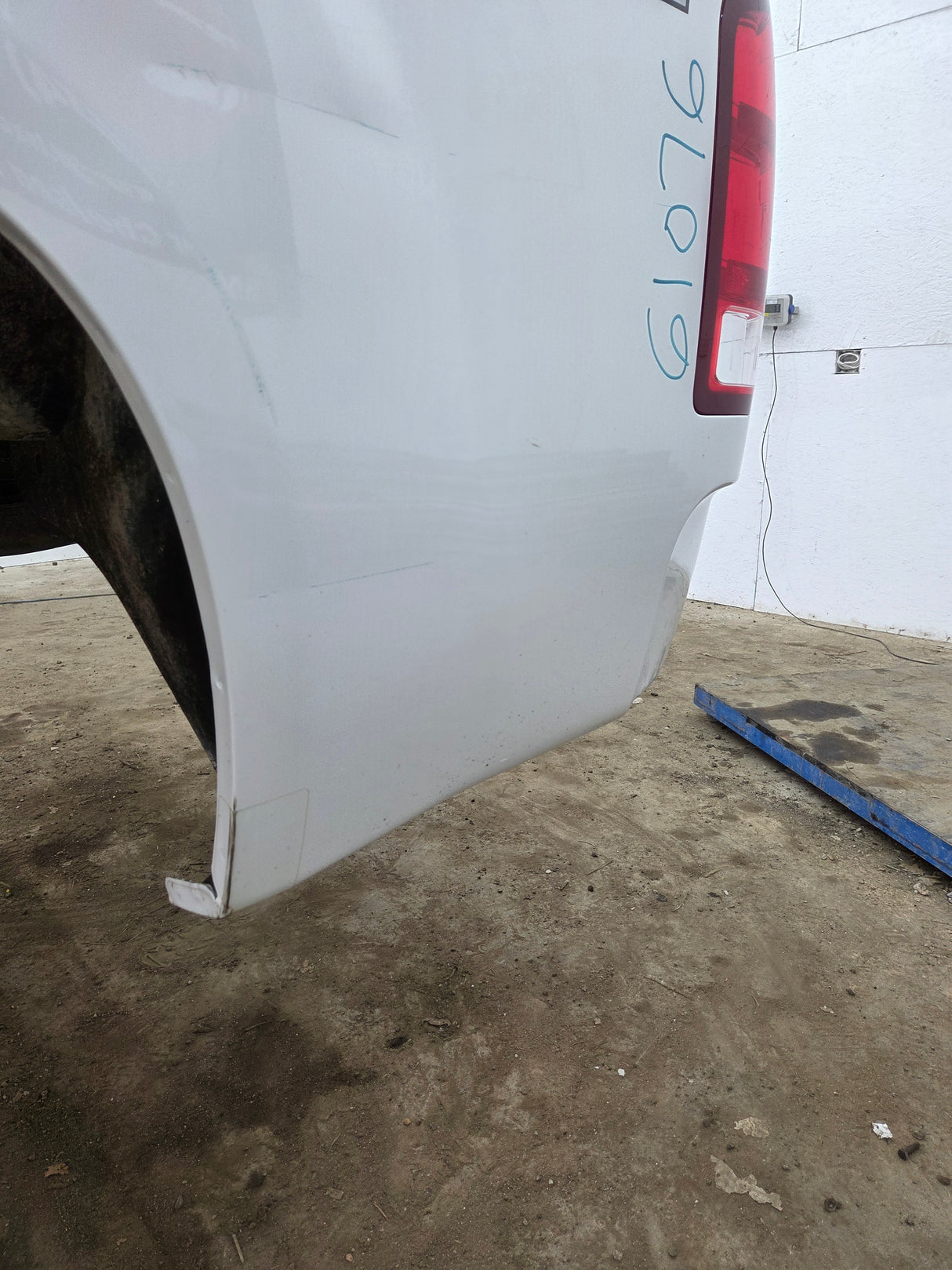 2007-2013 GMC Sierra 1500 2500 3500 HD 8' Long Truck Bed
