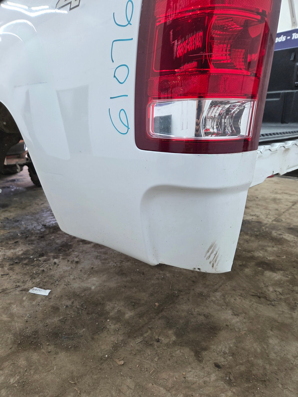 2007-2013 GMC Sierra 1500 2500 3500 HD 8' Long Truck Bed