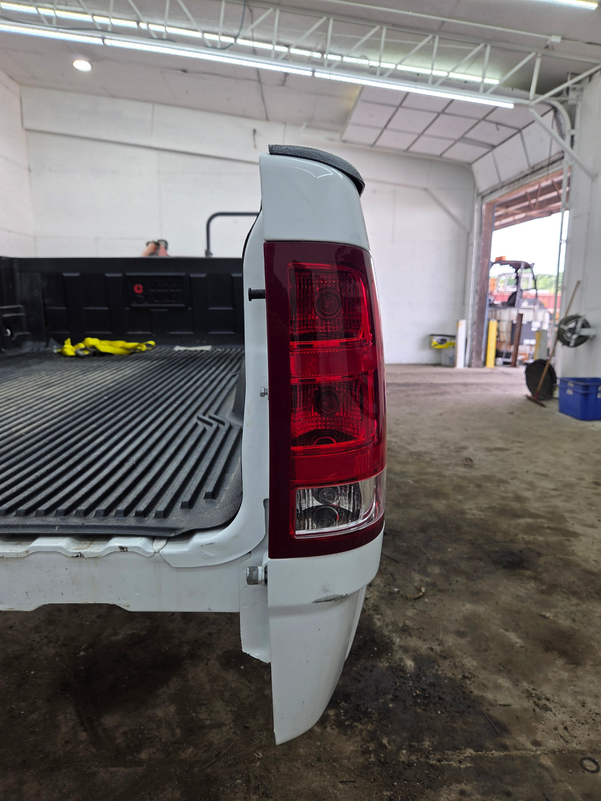 2007-2013 GMC Sierra 1500 2500 3500 HD 8' Long Truck Bed