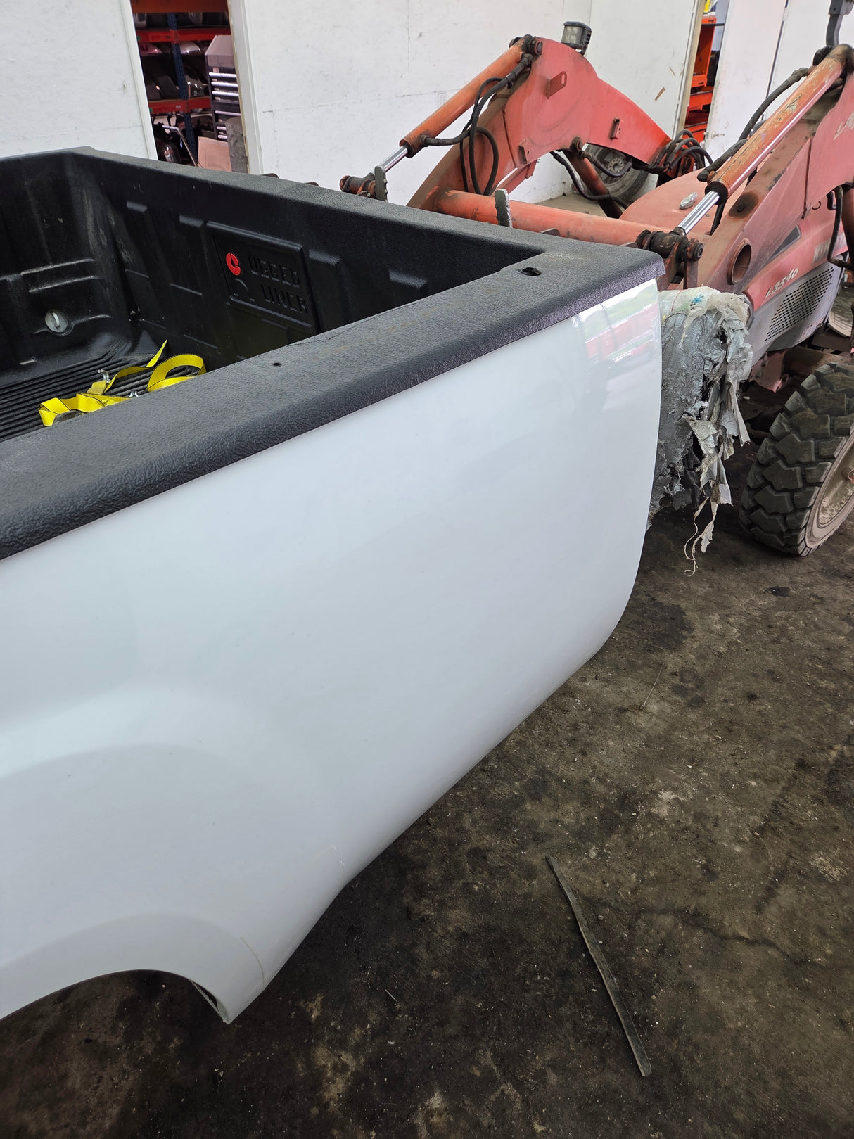 2007-2013 GMC Sierra 1500 2500 3500 HD 8' Long Truck Bed