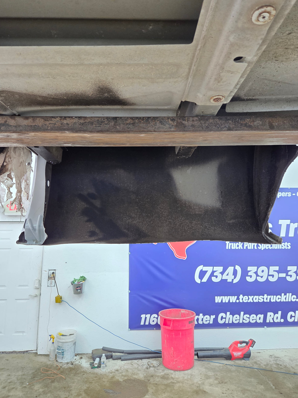 2007-2013 GMC Sierra 1500 2500 3500 HD 8' Long Truck Bed