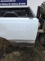 1999-2007 Chevrolet Silverado / GMC Sierra 1500 2500HD 3500HD 6' 6" Short Truck Bed