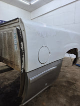 1999-2007 Chevrolet Silverado / GMC Sierra 1500 2500HD 3500HD 6' 6" Short Truck Bed