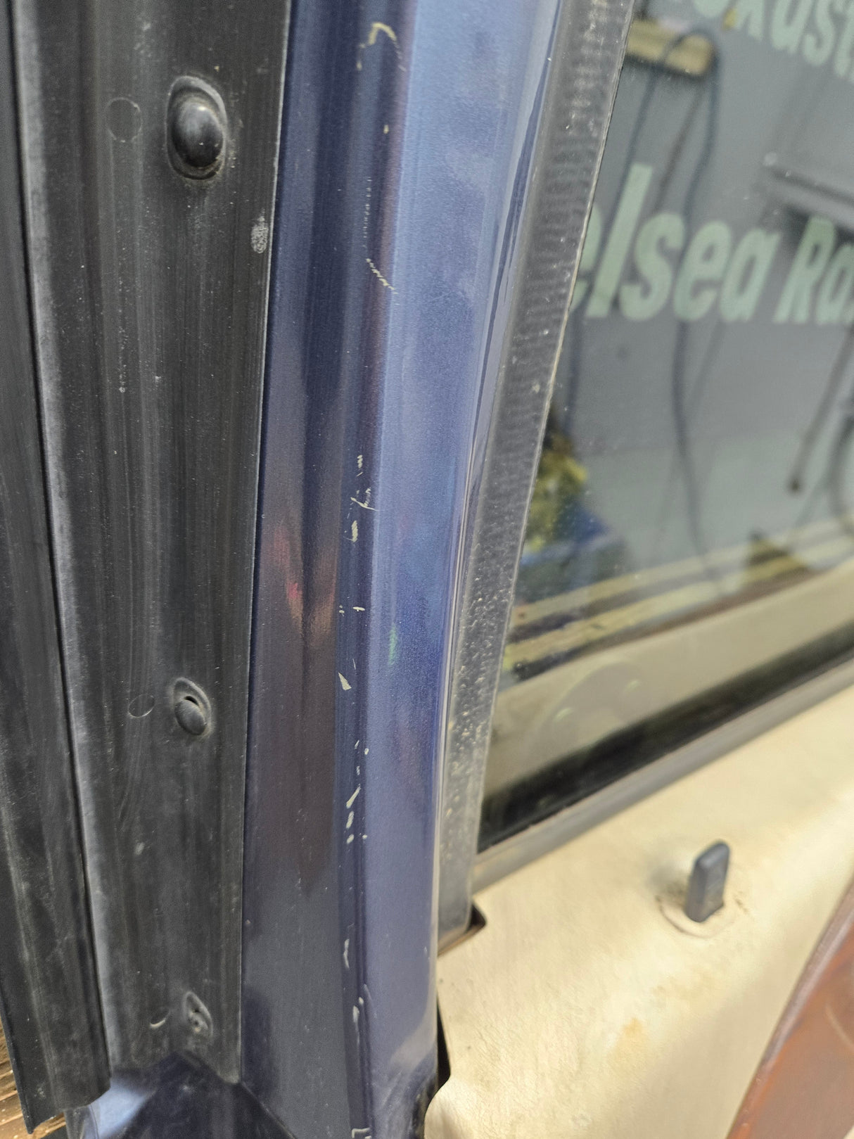 1999-2011 Ford Super Duty F250 F350 F450 F550 RH Crew Cab Passenger Side Rear Door (Copy)