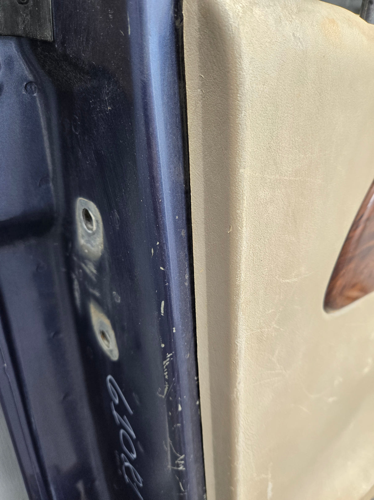 1999-2011 Ford Super Duty F250 F350 F450 F550 RH Crew Cab Passenger Side Rear Door (Copy)