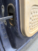 1999-2011 Ford Super Duty F250 F350 F450 F550 RH Crew Cab Passenger Side Rear Door (Copy)