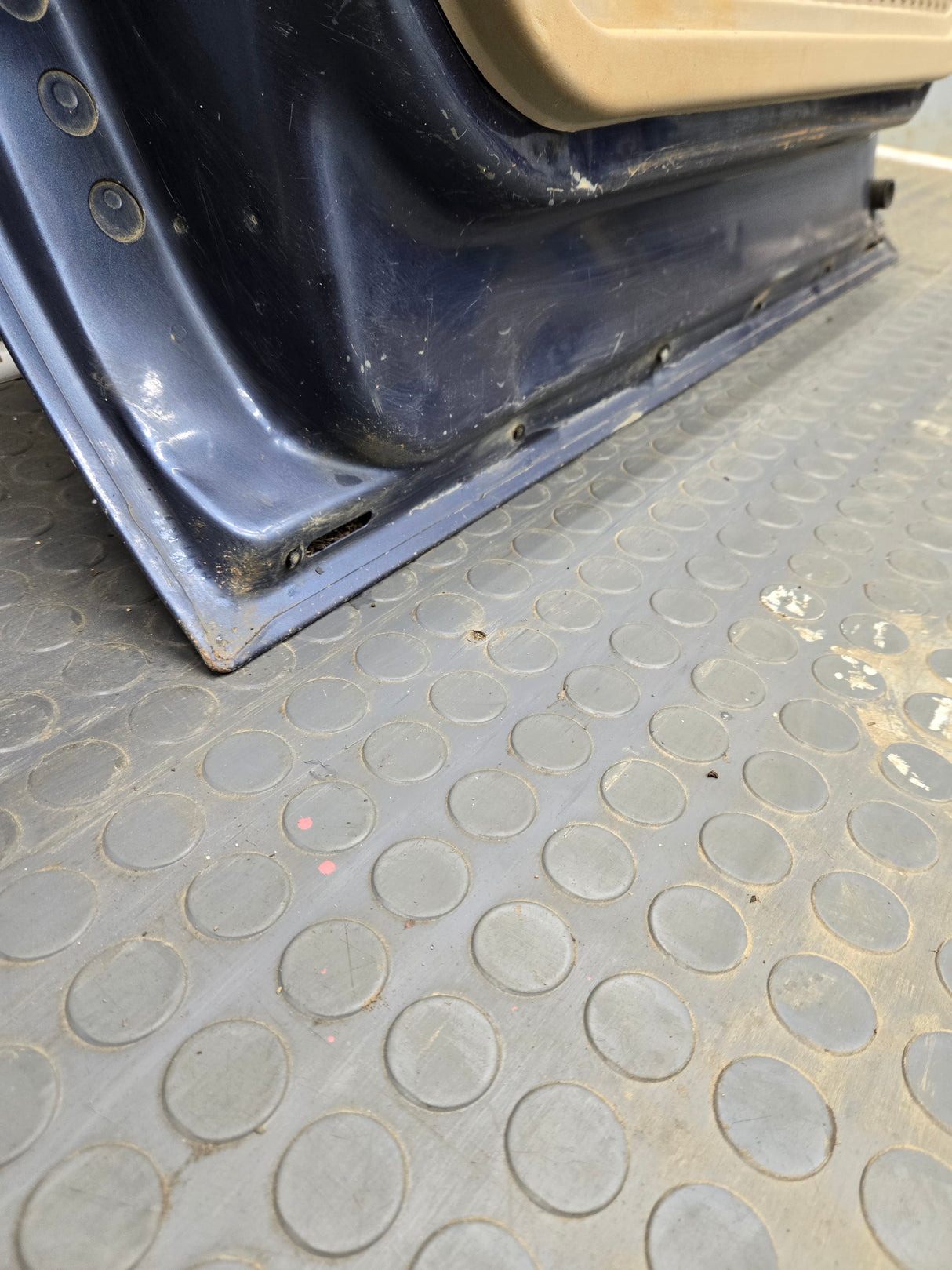 1999-2011 Ford Super Duty F250 F350 F450 F550 RH Crew Cab Passenger Side Rear Door (Copy)