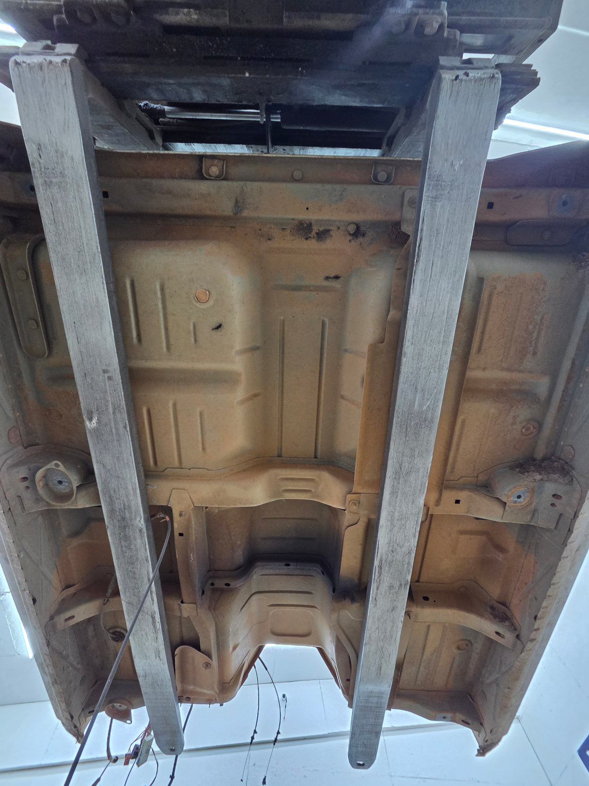1999-2007 Chevrolet Silverado / GMC Sierra 1500 2500 HD 3500HD Extended Cab Body