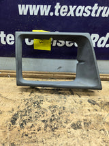 1992-2007 Ford Econoline E-150 E-250 E-350 E-450 RH Passenger Side Headlight Bezel Surround Trim Ring 2C24-13052