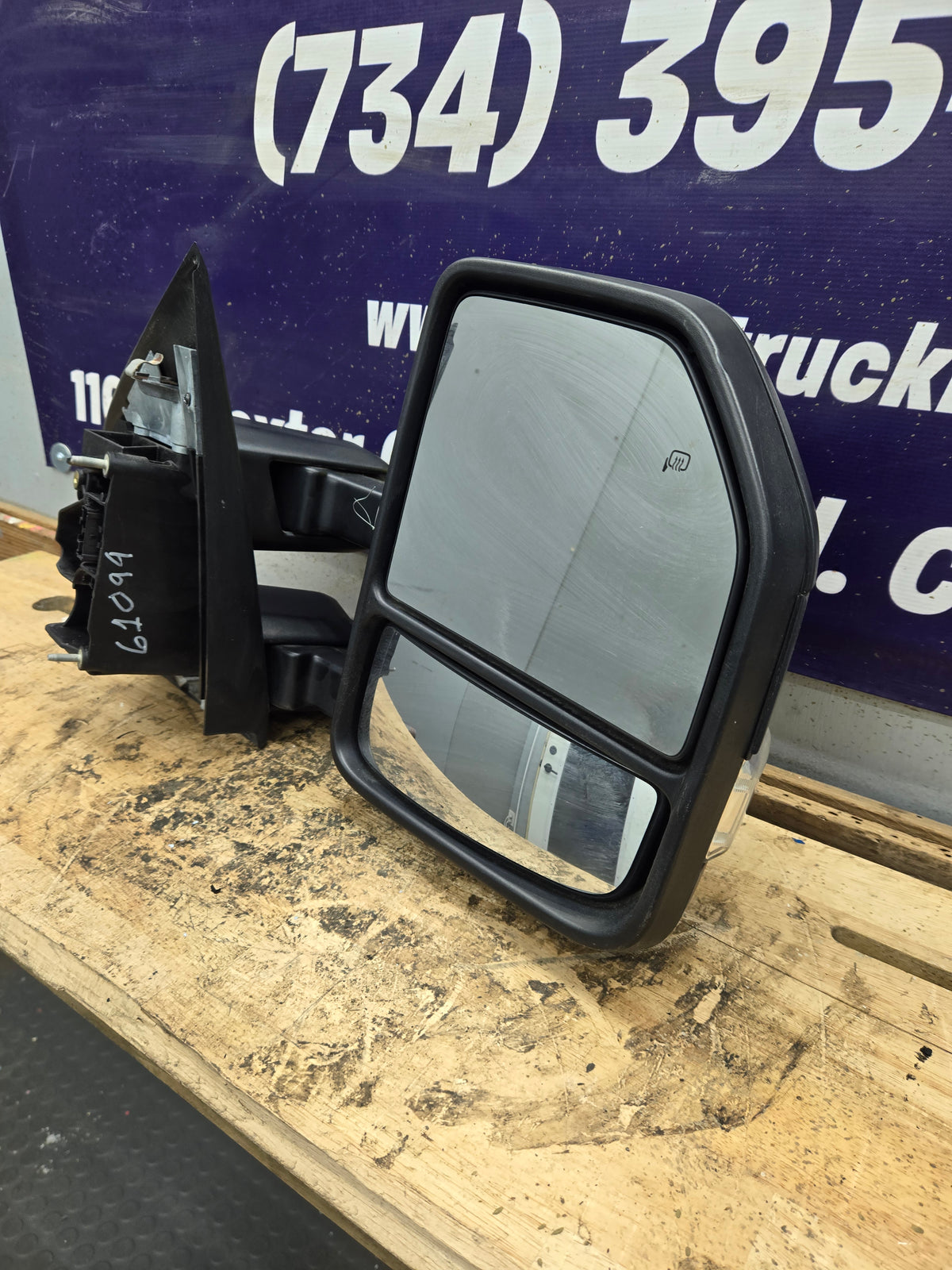 2017-2022  Ford Super Duty F250 F350 F450 F550 RH Passenger Side Power Telescope Heated Towing Mirror OEM