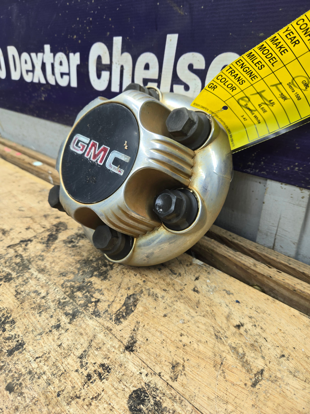 1999-2006 GMC Center Cap Hub Cap 15039488