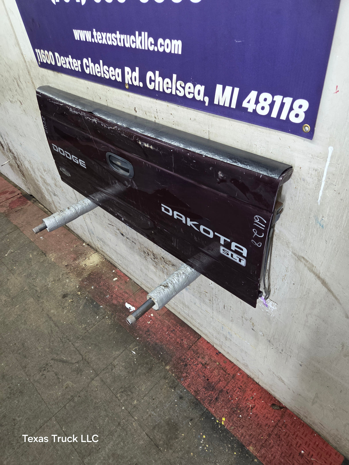 1997-2004 Dodge Dakota 2nd Gen Tailgate