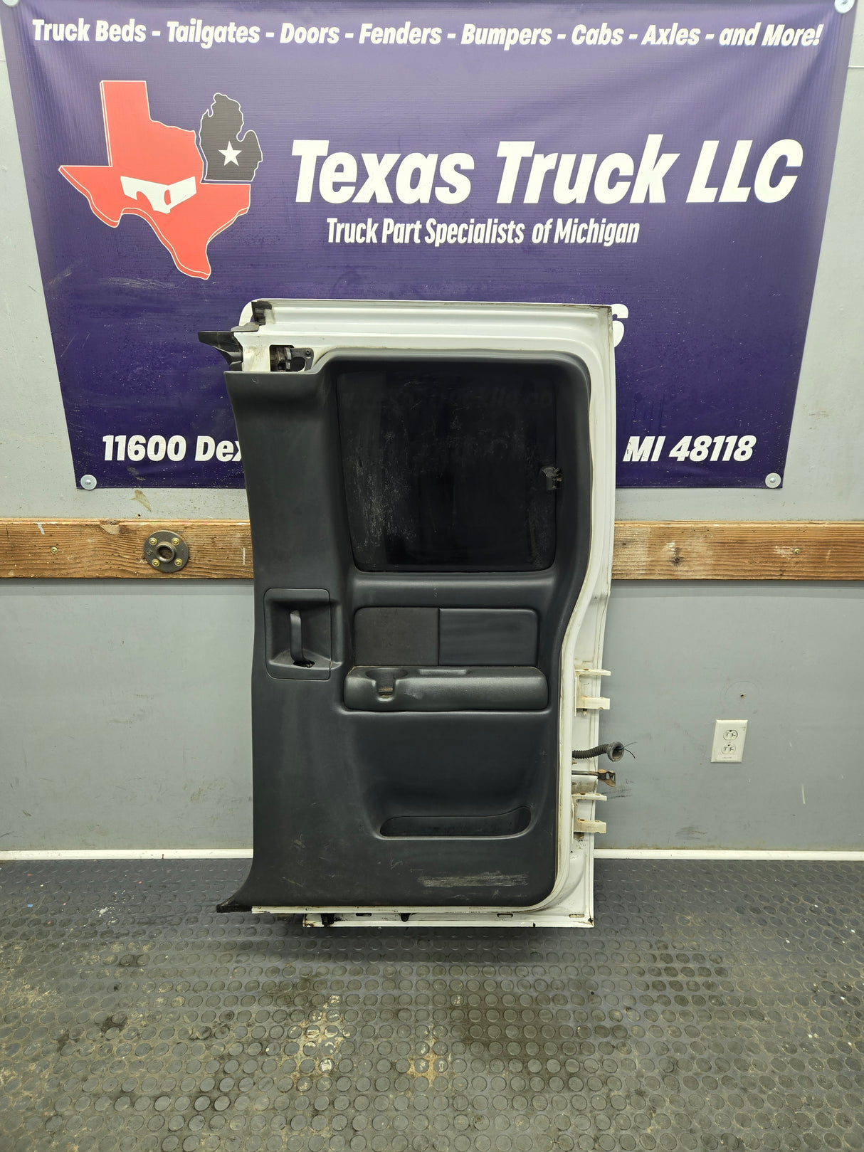 1999-2006 Chevrolet Silverado / GMC Sierra 1500 2500 3500 HD Rear Passenger side Extended Cab Rear Door