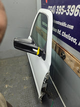1999-2006 Chevrolet Silverado / GMC Sierra 1500 2500 3500 HD Front Passenger side Door RH