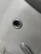 1999-2006 Chevrolet Silverado / GMC Sierra 1500 2500 3500 HD Front Passenger side Door RH
